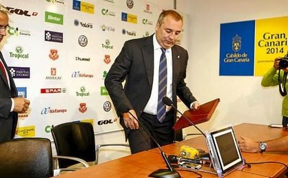 El presidente de Las Palmas, Miguel Ángel Ramírez, en sala de prensa. El presidente de Las Palmas, Miguel Ángel Ramírez, en sala de prensa.