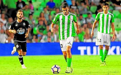 Ceballos continúa sin poder estar a la altura de las expectativas de la grada. Ceballos continúa sin poder estar a la altura de las expectativas de la grada.