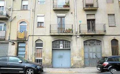Calle Jorbetes de Manresa, donde ha sido detenido el presunto yihadista. Calle Jorbetes de Manresa, donde ha sido detenido el presunto yihadista.