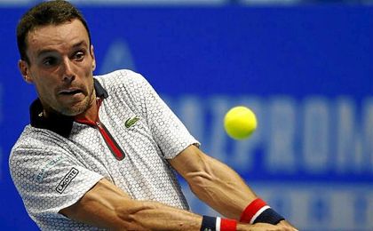 Bautista remontó ante el portugués Joao Sousa (4-6, 6-1, 6-2). Bautista remontó ante el portugués Joao Sousa (4-6, 6-1, 6-2).