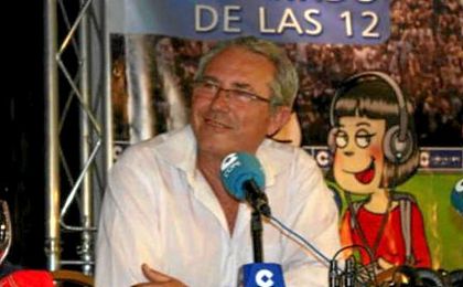 Pérez Sánchez colaboraba en distintos programas radiofónicos. Pérez Sánchez colaboraba en distintos programas radiofónicos.