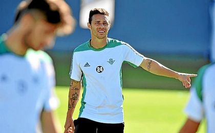 Rubén Castro, durante un entrenamiento. Rubén Castro, durante un entrenamiento.