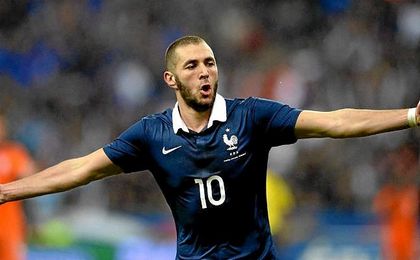 Karim Benzema está cerca de volver con la Selección Francesa. Karim Benzema está cerca de volver con la Selección Francesa.