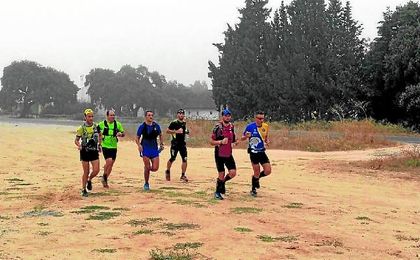 Parte de los participantes de la ruta solidaria. Parte de los participantes de la ruta solidaria.