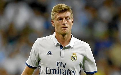 Según el diario Bild, Kroos será el jugador alemán mejor pagado. Según el diario Bild, Kroos será el jugador alemán mejor pagado.