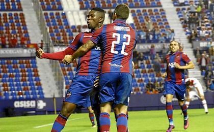 El Levante iguala la mejor puntuación en la jornada 11 de Segunda. El Levante iguala la mejor puntuación en la jornada 11 de Segunda.