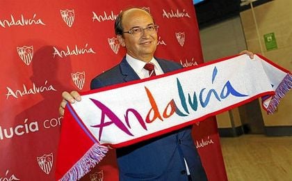 El club confía en la figura del técnico chileno. El club confía en la figura del técnico chileno.