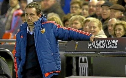 Gary Neville, durante su etapa al frente del banquillo del Valencia. Gary Neville, durante su etapa al frente del banquillo del Valencia.