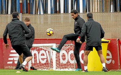 Ganso, en el entrenamiento de hoy del Sevilla. Ganso, en el entrenamiento de hoy del Sevilla.