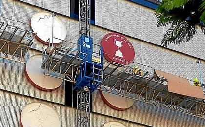 Imagen exterior de Gol Norte. Imagen exterior de Gol Norte.