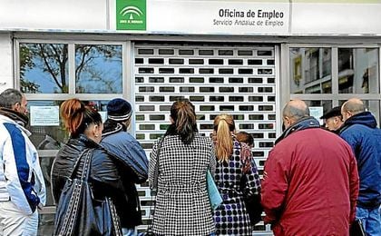 La cifra de parado sigue subiendo en Andalucía. La cifra de parado sigue subiendo en Andalucía.