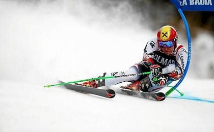 Hirscher agranda su historial con el gigante de St Moritz Hirscher agranda su historial con el gigante de St Moritz