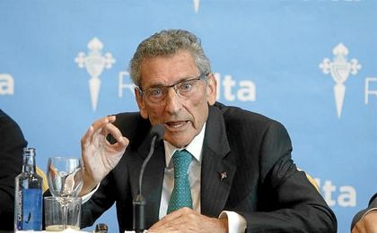 C. Mouriño (Celta) insiste: "Si no nos quieren en Vigo, nos tendremos que ir" C. Mouriño (Celta) insiste: "Si no nos quieren en Vigo, nos tendremos que ir"