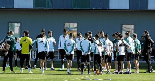 Imagen del entrenamiento del Betis. Imagen del entrenamiento del Betis.