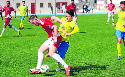 Lance del San Roque-Coria de la pasada jornada saldado con derrota coriana. Lance del San Roque-Coria de la pasada jornada saldado con derrota coriana.