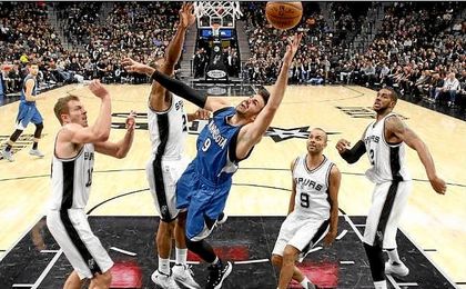 Triple-doble de Rubio que no salva a los Timberwolves ante los Spurs de Gasol Triple-doble de Rubio que no salva a los Timberwolves ante los Spurs de Gasol