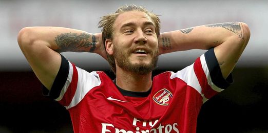 Bendtner abandonará la liga inglesa tras su paso por grandes equipos. Bendtner abandonará la liga inglesa tras su paso por grandes equipos.