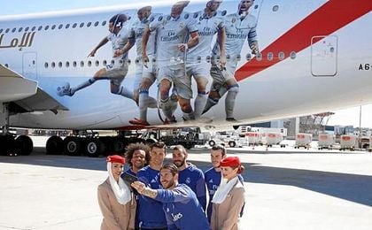 Cristiano, Bale, Ramos, Marcelo y Benzema, imagen del nuevo avión madridista Cristiano, Bale, Ramos, Marcelo y Benzema, imagen del nuevo avión madridista