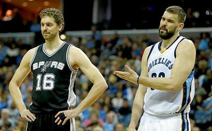 Marc le gana el duelo a Pau; Mirotic y Abrines disfrutan del triunfo Marc le gana el duelo a Pau; Mirotic y Abrines disfrutan del triunfo