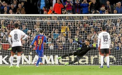 Messi se escapa en la lucha por el Pichichi Messi se escapa en la lucha por el Pichichi