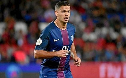 Ben Arfa estuvo muy cerca de fichar por el Sevilla. Ben Arfa estuvo muy cerca de fichar por el Sevilla.