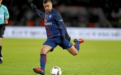 Ben Arfa apenas juega en el PSG. Ben Arfa apenas juega en el PSG.