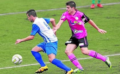 Tercer empate consecutivo del Estrella contra los equipos con los que va a jugarse el ascenso este año. Tercer empate consecutivo del Estrella contra los equipos con los que va a jugarse el ascenso este año.