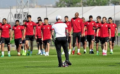 Sampaoli, en el entrenamiento de este miércoles. Sampaoli, en el entrenamiento de este miércoles.