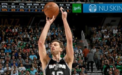 Gasol también es el mejor triplista de la NBA. Gasol también es el mejor triplista de la NBA.