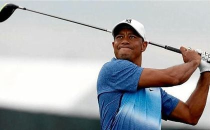 Tiger Woods, seis meses de baja tras ser intervenido en la espalda Tiger Woods, seis meses de baja tras ser intervenido en la espalda