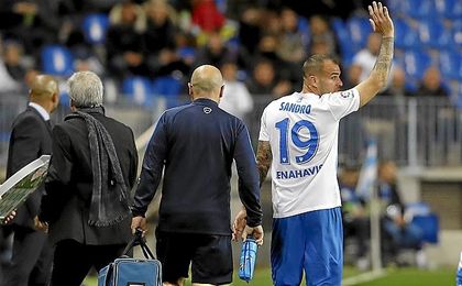 Sandro dirá adiós al Málaga en verano. Sandro dirá adiós al Málaga en verano.