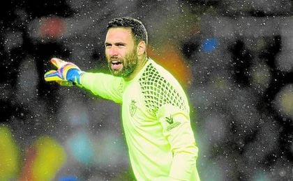 Sirigu debutará en el Sánchez Pizjuán Sirigu debutará en el Sánchez Pizjuán