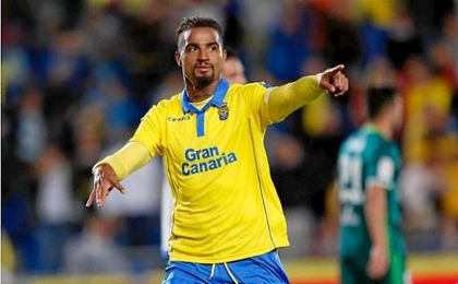 Boateng renueva por tres temporadas con la UD Las Palmas Boateng renueva por tres temporadas con la UD Las Palmas