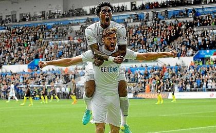 Llorente celebra uno de los 14 goles que ha hecho con el Swansea. Llorente celebra uno de los 14 goles que ha hecho con el Swansea.
