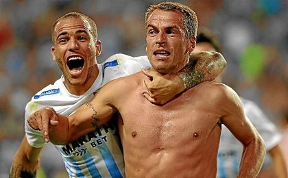 Duda celebra un gol con el Málaga esta temporada. Duda celebra un gol con el Málaga esta temporada.