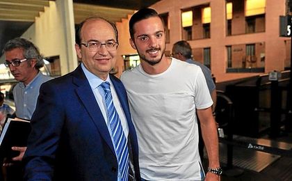 Castro ha repasado la actualidad del club. Castro ha repasado la actualidad del club.