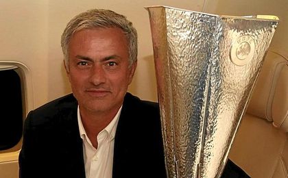 Tras el Sevilla, el United de Mourinho. Tras el Sevilla, el United de Mourinho.