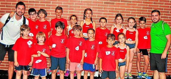 Cazalla se vuelca con el atletismo. Cazalla se vuelca con el atletismo.