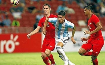 Correa ha culminado su gran temporada debutando y viendo portería con Argentina. Correa ha culminado su gran temporada debutando y viendo portería con Argentina.