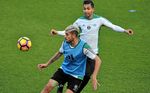 Ceballos se despide de Petros... y éste le pide que renueve ya