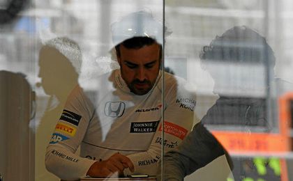 Sainz: "No sé cuánto durará la paciencia de Alonso" Sainz: "No sé cuánto durará la paciencia de Alonso"