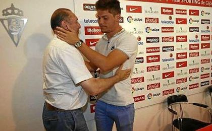 Meré, en su despedida hoy del Sporting. Meré, en su despedida hoy del Sporting.
