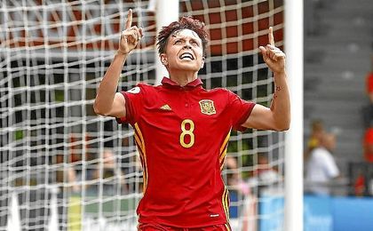 Amanda Sampedro celebra el segundo gol del partido ante Portugal. Amanda Sampedro celebra el segundo gol del partido ante Portugal.