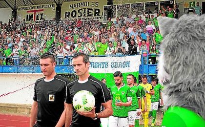 Milla Alvendiz debutará esta temporada en Segunda división. Milla Alvendiz debutará esta temporada en Segunda división.