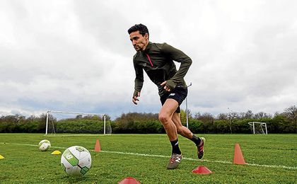La vuelta de Jesús Navas podría servir para acercar posturas entre Sevilla y New Balance. La vuelta de Jesús Navas podría servir para acercar posturas entre Sevilla y New Balance.