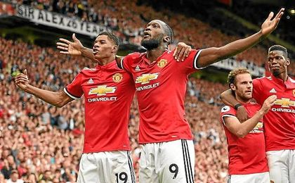 Lukaku ha hecho dos de los cuatro goles del United ante el West Ham. Lukaku ha hecho dos de los cuatro goles del United ante el West Ham.