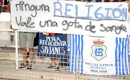Seguidores del Recreativo denuncian a ultras del Cartagena por agresión y robo Seguidores del Recreativo denuncian a ultras del Cartagena por agresión y robo