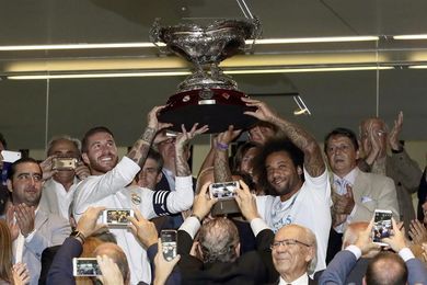 2-1. Cristiano exhibe galones en el Real Madrid del futuro 2-1. Cristiano exhibe galones en el Real Madrid del futuro