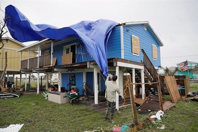 Alexander, dueño de los Rockets, dona 4 millones para ayudar a las víctimas del huracán Harvey Alexander, dueño de los Rockets, dona 4 millones para ayudar a las víctimas del huracán Harvey
