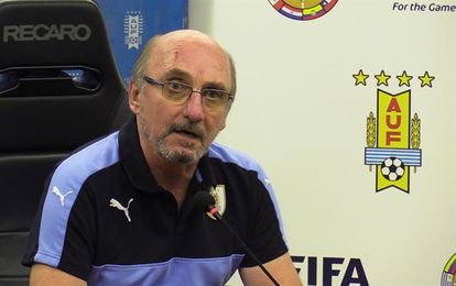 El médico de Uruguay no descarta que Luis Suárez juegue ante Argentina El médico de Uruguay no descarta que Luis Suárez juegue ante Argentina